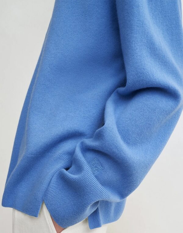 Crew Neck Cashmere Knit - Image 2